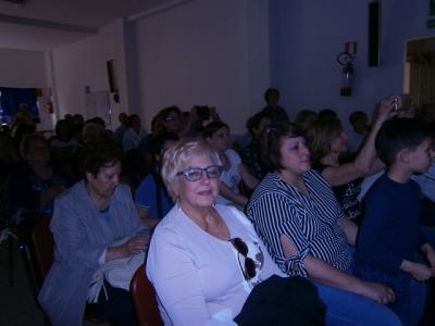 18gg043.jpg